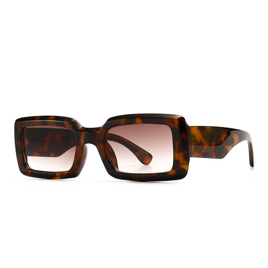 Gafas de Sol Retro Rock Estilo Europa y América - Image 3