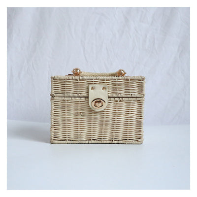 Bolsa Tejida Artesanal con Cadena para Niñas - Image 3