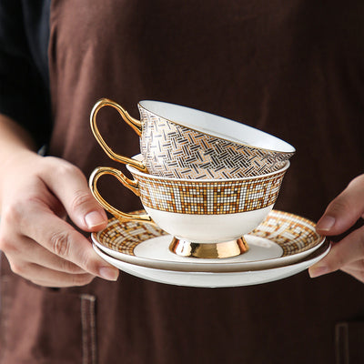 Taza de Cerámica para Té y Café con Diseño Floral - Image 10