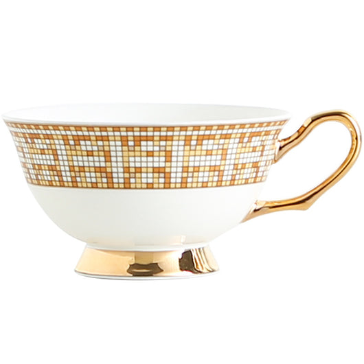 Taza de Cerámica para Té y Café con Diseño Floral - Image 4
