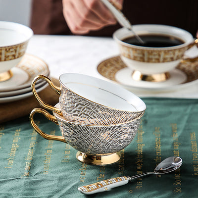 Taza de Cerámica para Té y Café con Diseño Floral - Image 7
