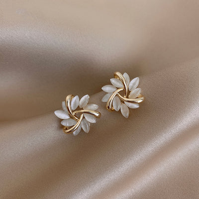 Aretes Geométricos de Ojo de Gato con Ópalo de Alto Sentido - Image 3