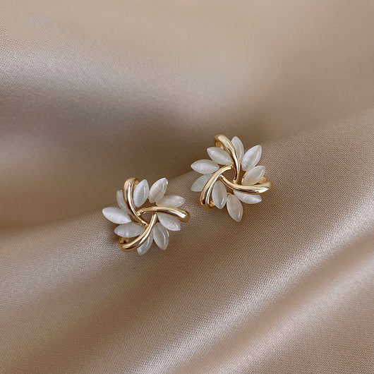 Aretes Geométricos de Ojo de Gato con Ópalo de Alto Sentido - Image 3