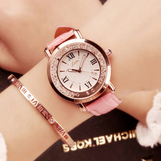 Reloj de Mujer Diamante Agua Fluida Diseño Británico Correa Moda Estudiante - Image 4