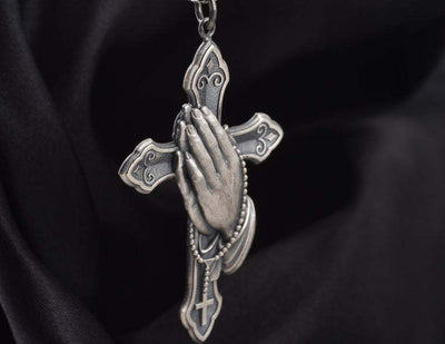 Collar Cruz de Plata Vintage para Hombre y Mujer - Dije de Oración Clásico Artesanal - Image 6