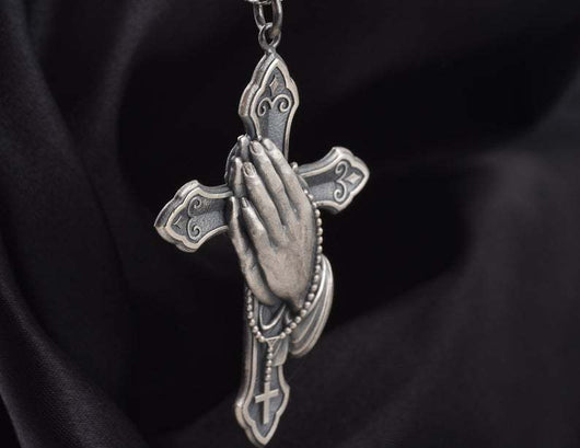 Collar Cruz de Plata Vintage para Hombre y Mujer - Dije de Oración Clásico Artesanal - Image 6