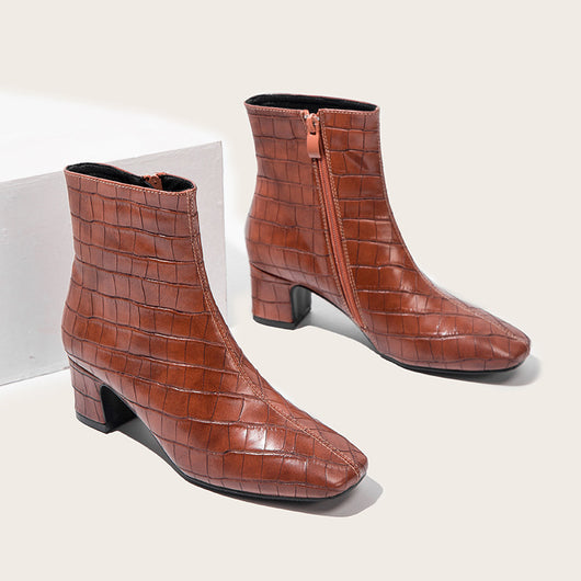 Botas Martin Cuadradas de Tacón Grueso y Cuadro Escocés - Colección Invierno Europa - Image 2