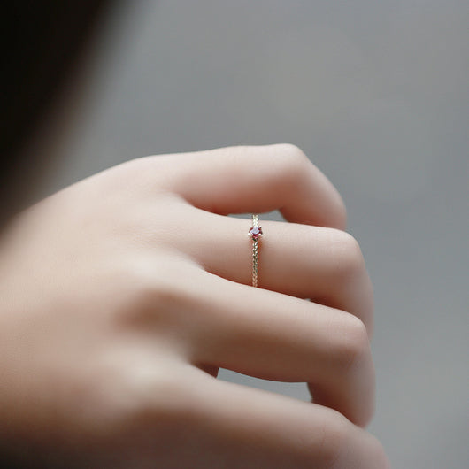 Anillo de Oro 9K con Espiga de Trigo y Rubí Natural - Diseño Minimalista - Image 9