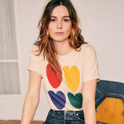 Camiseta Retro Love Cuello Redondo Manga Corta