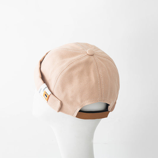 Gorra Minimalista para Mujer con Etiqueta Discreta