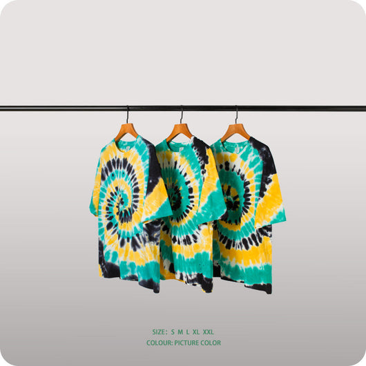 Camiseta Tie-Dye Vórtice Tricolor para Hombre - Estilo Urbano Europeo - Image 2