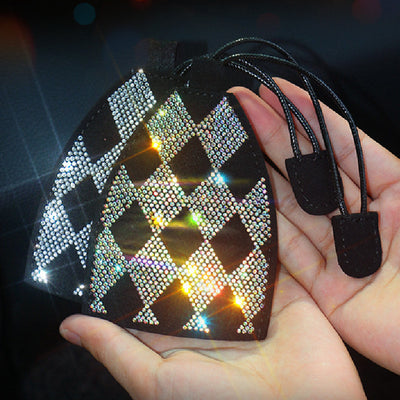 Dije Llavero con Diamantes Incrustados - Image 3