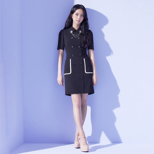 Vestido Coreano Contraste Negro y Blanco con Cuello Muñeca y Doble Botonadura - Image 8
