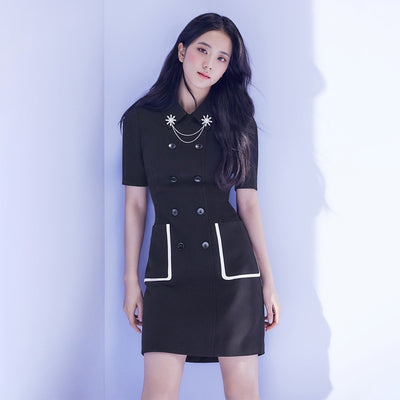 Vestido Coreano Contraste Negro y Blanco con Cuello Muñeca y Doble Botonadura - Image 4