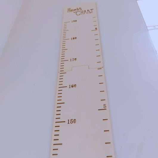 Medidor de Altura Infantil Nórdico con Adhesivo de Pared - Image 6
