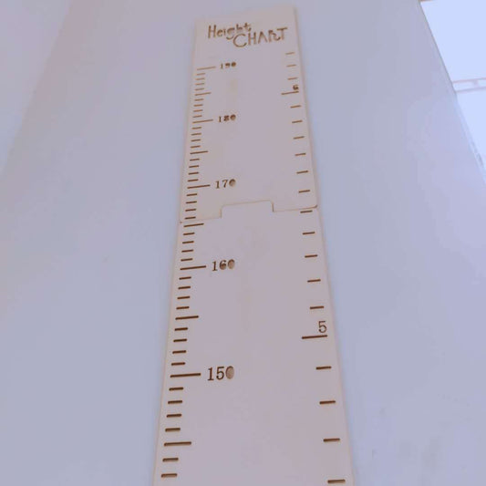 Medidor de Altura Infantil Nórdico con Adhesivo de Pared - Image 2