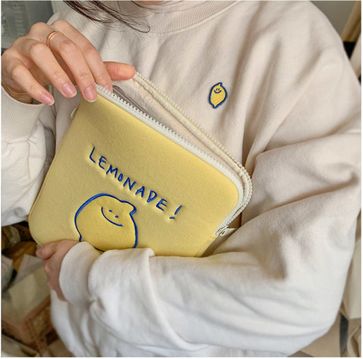 Bolsa para Tablet y Laptop con Diseño Coreano Bordado de Limón - Image 11