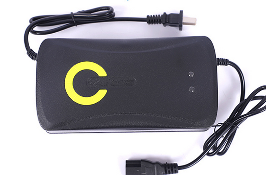 Cargador Inteligente para Baterías 72V 20Ah con Reparación por Pulsos - Image 3