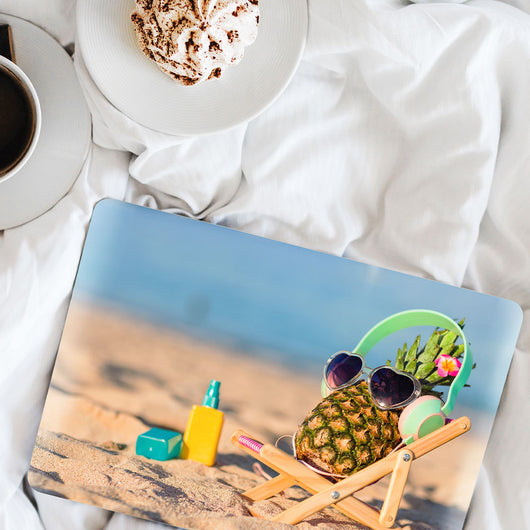 Funda Personalizada para MacBook con Diseño Pintado a Mano