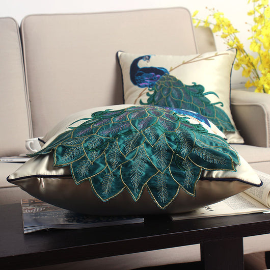 Cojín Decorativo Estilo Chino con Bordado de Pavo Real para Sofá y Cama - Image 5
