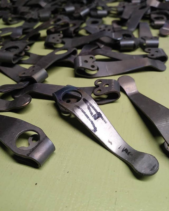 Portacuchillos de Titanio para Bolsillo