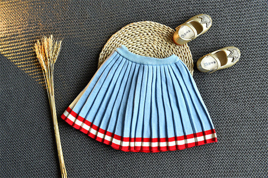 Conjunto Universitario: Suéter Tejido Manga Larga + Falda Corta - Image 5
