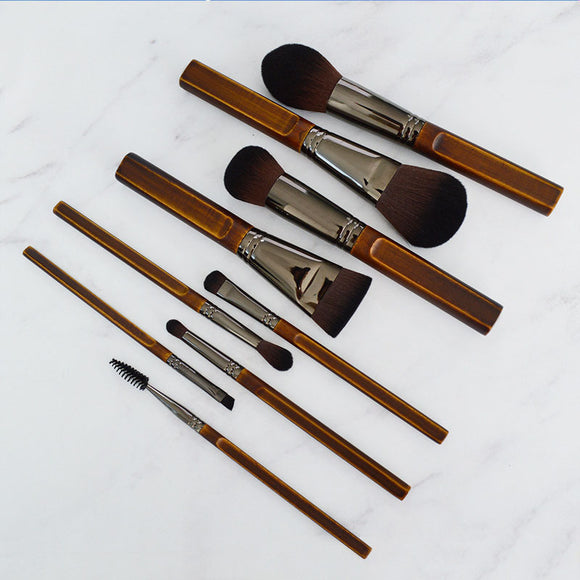Set de 9 Brochas de Maquillaje con Mango de Madera Retro