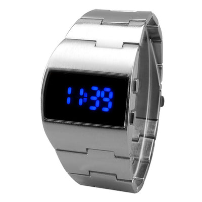 Reloj LED Iron Man para Hombre - Diseño Futurista con Pantalla Digital - Image 6