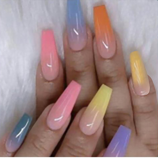 Uñas Largas de Ballet con Diseño de Gota de Agua