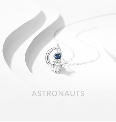 Collar Astronauta Plata para Mujer - Cadena de Clavícula Diseño Exclusivo - Image 4