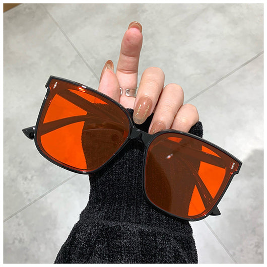 Two pairs of square-frame sunglasses, one with a cream frame and dark lenses, the other with a translucent brown frame and brown lenses. - Image 7