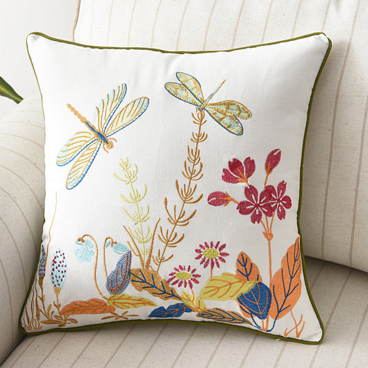 Funda de Cojín con Bordado Tridimensional Flores, Pájaros y Mariposas - Image 8