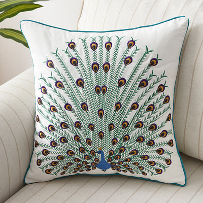 Funda de Cojín con Bordado Tridimensional Flores, Pájaros y Mariposas - Image 7