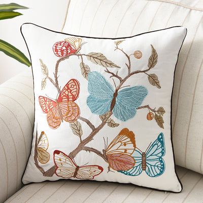 Funda de Cojín con Bordado Tridimensional Flores, Pájaros y Mariposas - Image 4