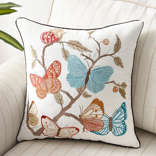 Funda de Cojín con Bordado Tridimensional Flores, Pájaros y Mariposas - Image 4