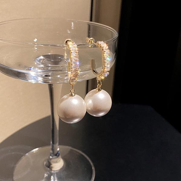 Aretes Colgantes de Perla Blanca Oversized Estilo Coreano