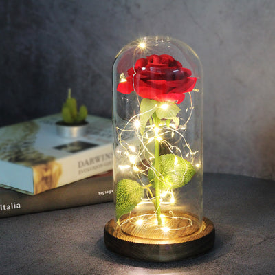Rosa Eterna con Luz LED en Cúpula de Cristal - Regalo Perfecto para Damas de Honor - Image 9