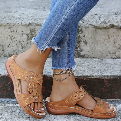 Pantuflas Casuales con Tacón Inclinado y Brillantes - Image 12