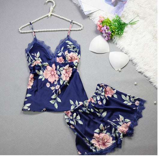 Conjunto de Pijama de Encaje Seductor para uso en Ecuador - Image 10