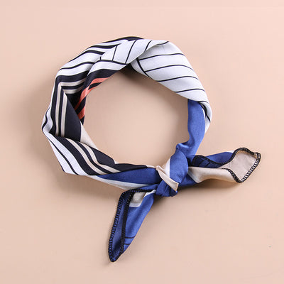 Pañuelo de Seda Elegante con Contraste de Colores - Image 8