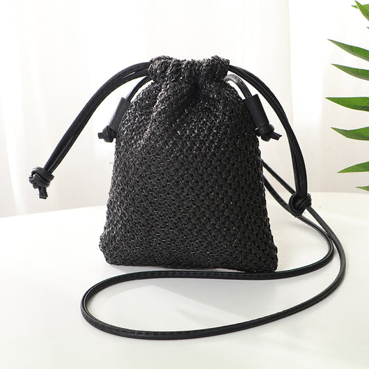 Bolsa Cuadrada Tejida en Paja con Correa Cruzada - Image 2