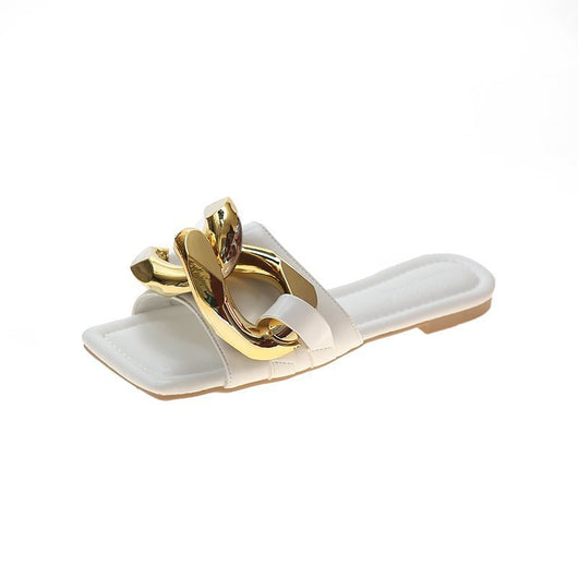 Sandalias Planas con Cadena Decorativa - Cómodas y Elegantes para Uso Diario - Image 2