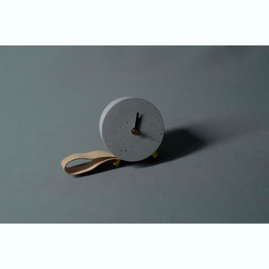 Reloj de Pared Industrial Vertical Grande - Diseño Moderno Colgante