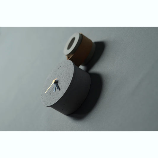 Reloj de Pared Industrial Vertical Grande - Diseño Moderno Colgante - Image 2