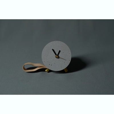 Reloj de Pared Industrial Vertical Grande - Diseño Moderno Colgante - Image 4
