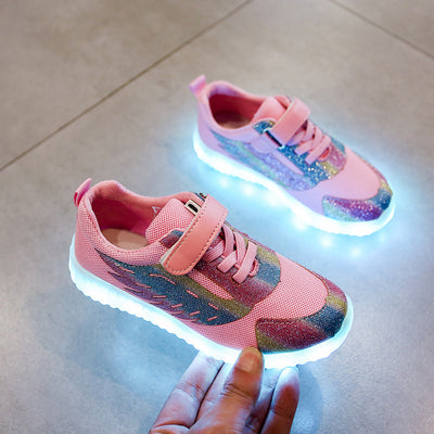Zapatillas LED Recargables con Alas Luminosas para Niños - Image 7