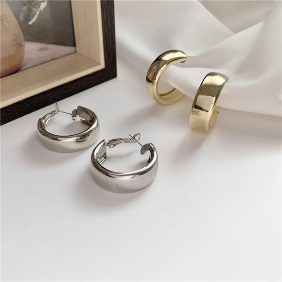Aros Circulares Minimalistas para Mujer