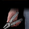 Herramienta Multiusos Plegable: Alicates, Destornillador, Tijeras y Cuchillo
