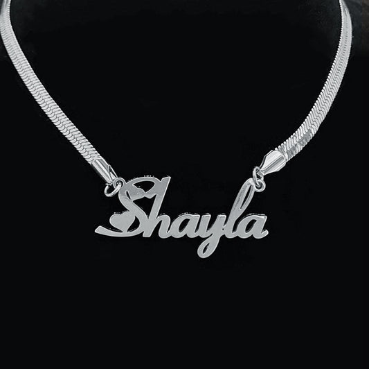 Collar Personalizado con Nombre en Acero Inoxidable - Cadena Serpiente para Mujer - Image 2