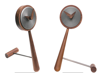 Reloj de Mesa Minimalista Nórdico de Nogal - Diseño Artesanal Lujo Contemporáneo - Image 11